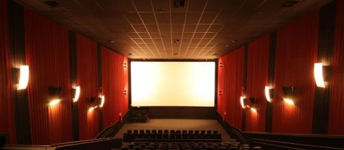 Cinemas brasileiros têm até janeiro para garantir acessibilidade. (Arquivo Blasting News)