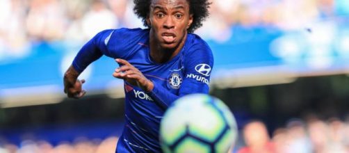 Willian, il centrocampista offensivo del Chelsea piace alla Juventus.