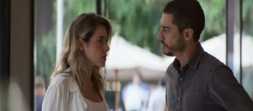 Camilo não perdoa Yohana em "A Dona do Pedaço". (Reprodução/TV Globo)