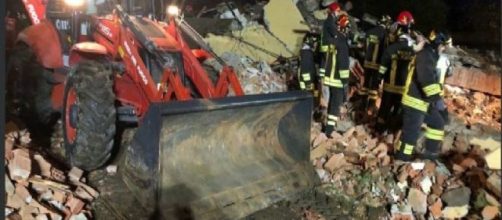 Alessandria, esplode edificio disabitato a Quargnento, morti tre Vigili del Fuoco