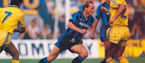 Karl Heinz Rummenigge in azione, Inter-Verona 0-0 della stagione 1985/85