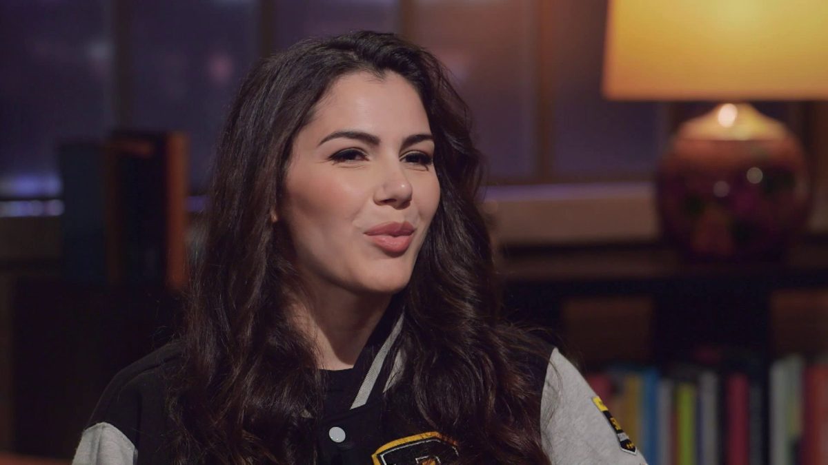 Valentina Nappi attacca la Meloni con un tweet molto provocatorio sulla sua  cristianità