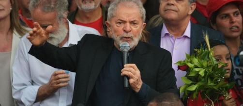 Lula tem feito discursos após ter sido solto. (Arquivo Blasting News)
