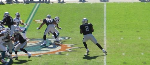JaMarcus Russell was a huge disappointment with the Raiders. [Image Source: Flickr | fmavig]