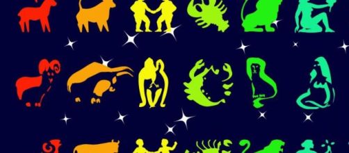 L'oroscopo di domani 12 novembre: Gemelli riflessivo, successi per Sagittario