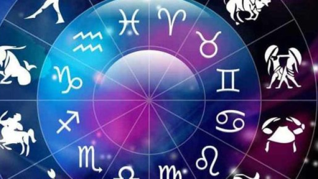 L'Oroscopo di domani 11 novembre e classifica: lunedì stellare per Cancro e Bilancia
