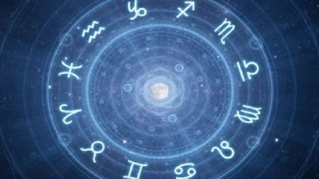 Oroscopo del giorno 3 dicembre, la classifica dei 12 segni zodiacali: Scorpione passionale, Bilancia taciturna.