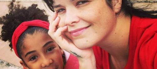 Samara Felippo faz post após filha sofrer racismo. (Arquivo Blasting News)
