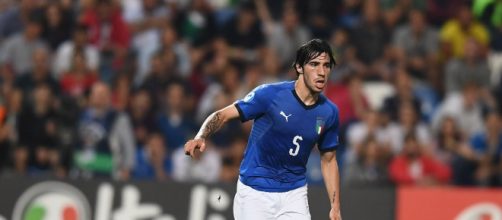 Sandro Tonali con la maglia della Nazionale