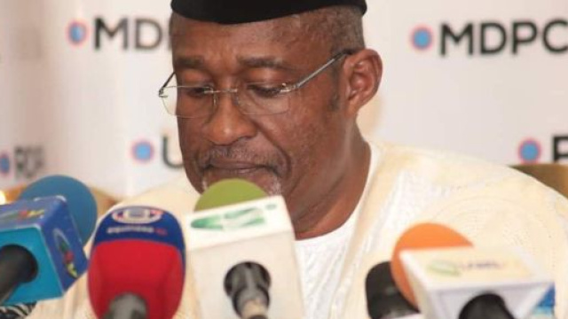 Le président du Conseil Electoral Enow Abrams Egbe lors de la cérémonie de lecture des listes de partis et de candidats. Credit:Twitter/elecam237