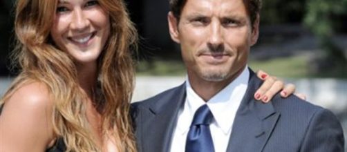 Il settimanale Nuovo sostiene che Silvia Toffanin e Pier Silvio Berlusconi si siano sposati in segreto.
