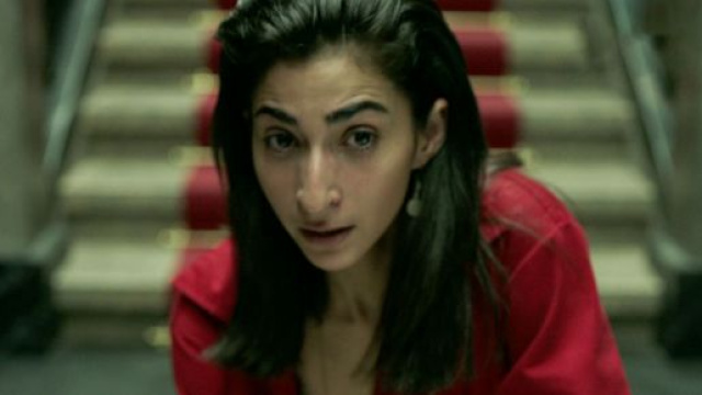 Alba Flores ne La casa di carta interpreta Nairobi