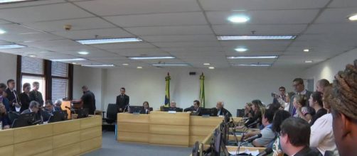 TRT manda bloquear verba da prefeitura do Rio. (Reprodução/TV Globo)