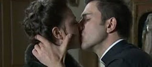 Anticipazioni Una Vita: il romantico bacio tra Lucia e Telmo.