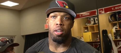 Suggs signed a two-year deal worth $10 million with the Cardinals (Image Credit: Arizona Cardinals/YouTube)