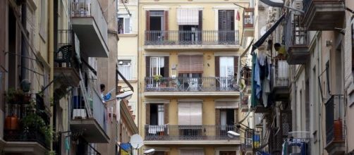 EL TSJC fuerza a Airbnb a retirar un total de 12.000 pisos turísticos ilegales en Cataluña