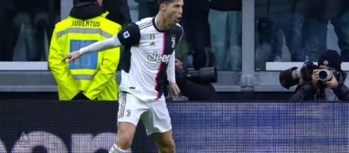 Juventus vs Udinese highlights: Cristiano Ronaldo scores two amazing goals in a 3-1 win . [Image Source: Serie A/YouTube]