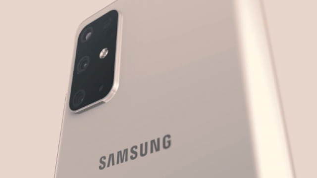 Samsung Galaxy S11 potrebbe avere a bordo ben 5 fotocamere posteriori