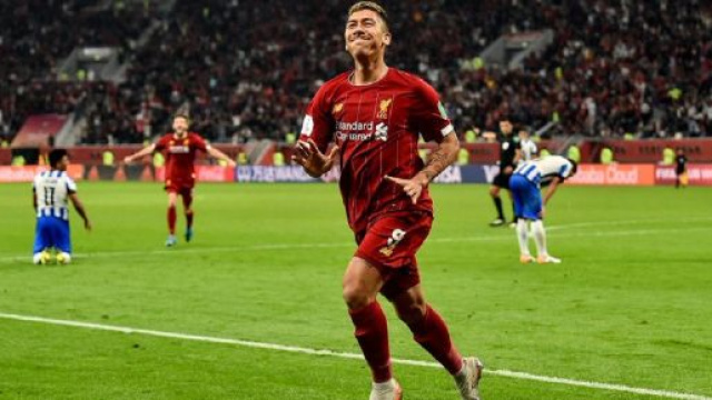 L'esultanza di Firmino dopo il gol del 2-1