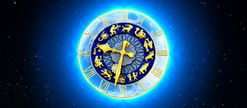 Oroscopo sabato 21 dicembre: nuovi incontri per i Capricorno