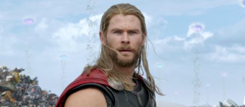 Chris Hemsworth retornará em 2021 aos cinemas como Thor. (Arquivo Blasting News)