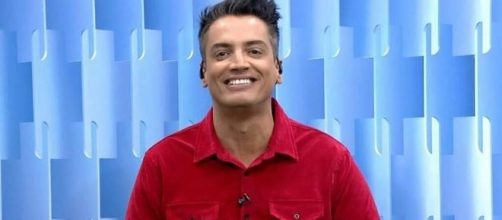 Leo Dias é o novo contratado da RedeTV! Ele deixou o SBT na última semana e já arranjou um novo emprego na televisão. (Arquivo Blasting News)