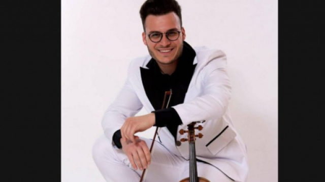 Il violinista palermitano Leandro Renzi
