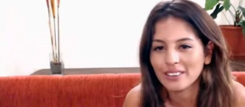 '90 Day Fiance' fans saw a different side to Evelin after she did a live with John Yates - Image credit - TLC / YouTube