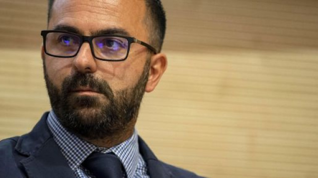 Concorsi scuola: accordo Miur-sindacati, confermati i bandi in uscita ai primi di febbraio.