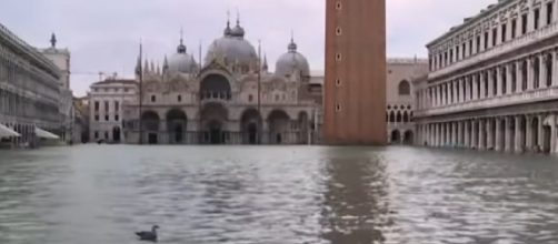 The fight to stop Venice from flooding. [Image source/BBC News YouTube video]