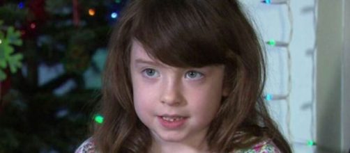 Florence Widdicombe, de seis anos, diz que encontrar a mensagem a deixou chocada. (Reprodução/BBC)