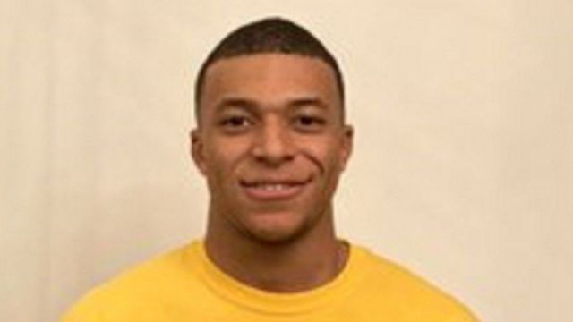 Kylian Mbappé de records en records (Credit Image > Twitter : Kylian Mbappé)