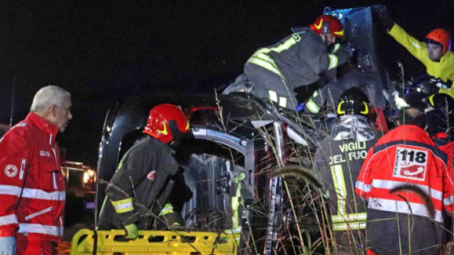 Massa, perdono la vita due persone in due incidenti (foto di repertorio) .