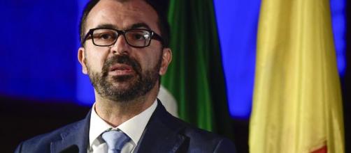 Governo, si dimette il Ministro dell'Istruzione Lorenzo Fioramonti