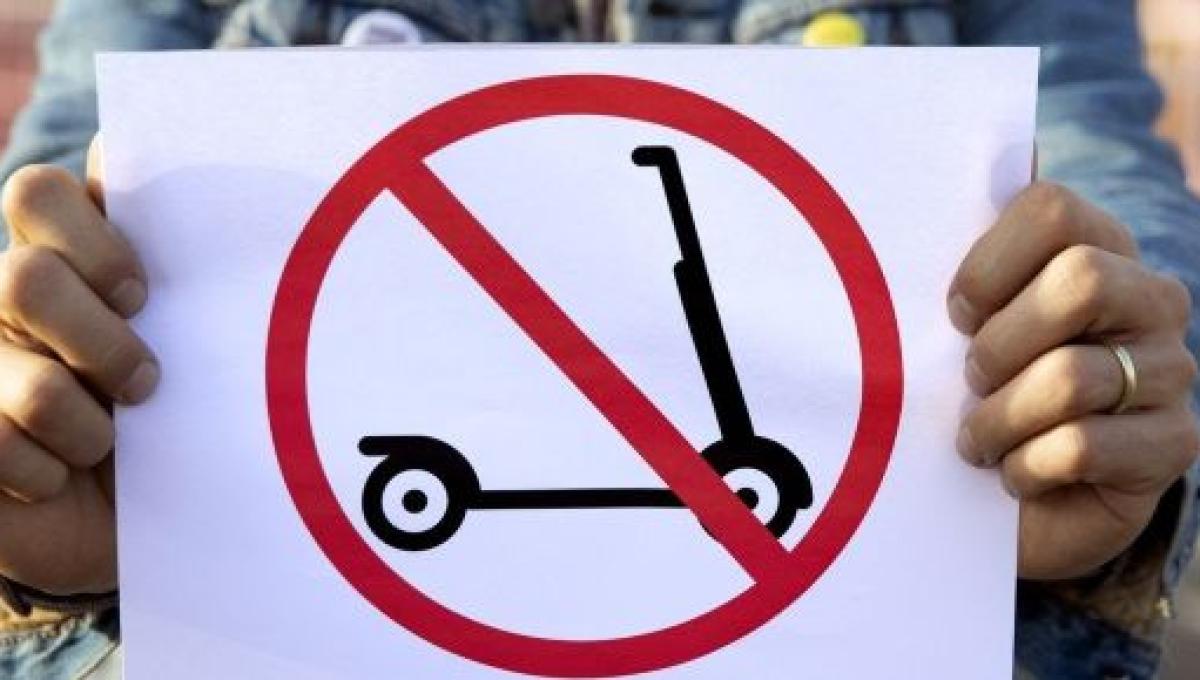 scooters and bikes legal