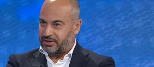 Gianluigi Paragone, sempre critico nei confronti del M5S