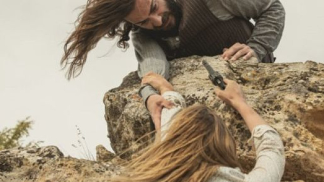 Il Segreto, trama del 30 dicembre: Matias torna in paese e comunica la morte di Antolina