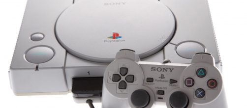 Il primo modello di Play Station Sony
