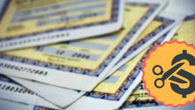 Assicurazione auto: novità in manovra, si allargano le agevolazioni delle classi di merito.