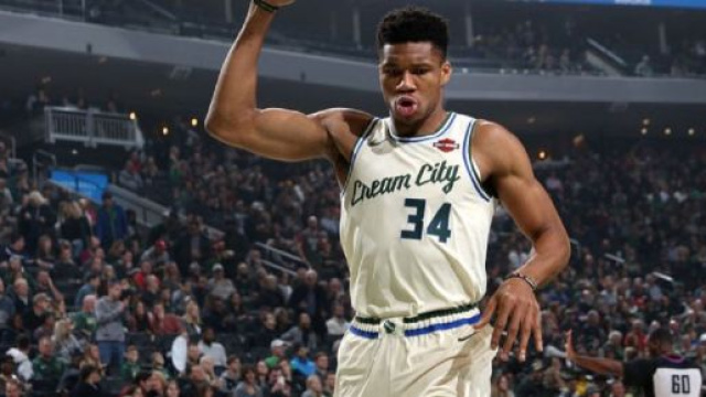 Les Bucks impresionnent. (Credit Image : NBA Latam Twitter)