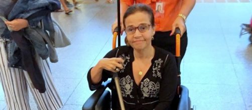 Cláudia Rodrigues sofre com doença degenerativa descoberta em 2000. (Reprodução)