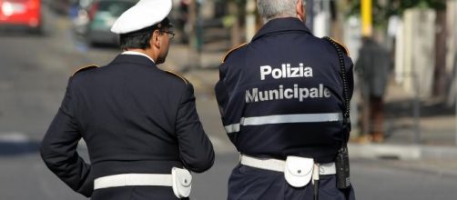 Agenti di polizia municipale: 158 posti disponibili tra Emilia-Romagna, Perugia e Biella.