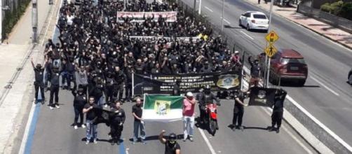 Policiais penais em protesto por andamento das negociações com o governo. (Sindasp/Divulgação)