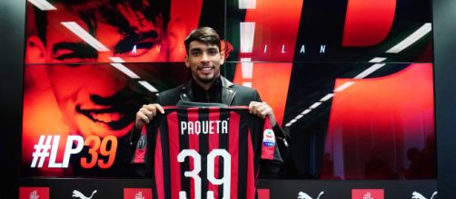 Lucas Paquetà alla sua presentazione ufficiale a Casa Milan