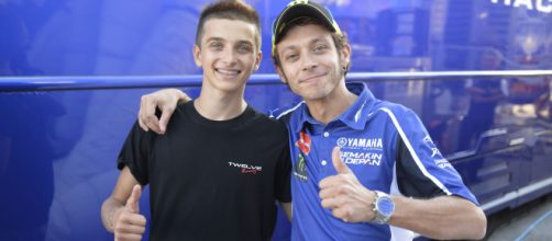 Luca Marini 'spinge' il fratello Valentino Rossi: 'Può correre fino a 46 anni'
