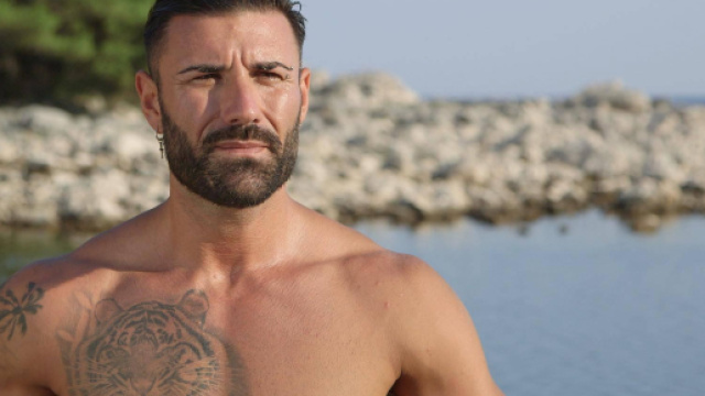 John Vitale rischia l’eliminazione dopo le offese a Barbara d’Urso.