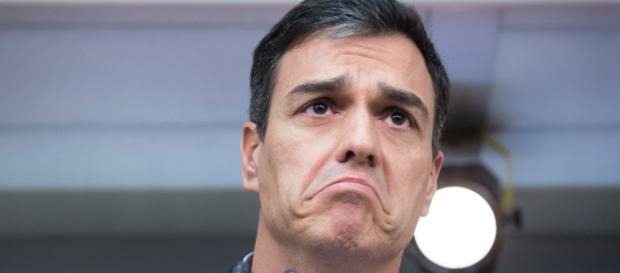 Pedro Sánchez recuerda que él apoyó el artículo 155 Pedro Sánchez recuerda que él apoyó el artículo 155