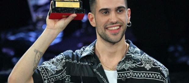 Gian Marco Saolini: la fake news sui condizionamenti dall'alto per garantire a Mahmood la vittoria di Sanremo. Gian Marco Saolini: la fake news sui condizionamenti dall'alto per garantire a Mahmood la vittoria di Sanremo.