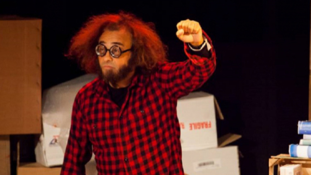 Mario Zamma in scena con lo spettacolo 'Sbussolati'