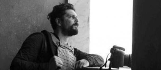 Siria: ferito alla testa da schegge di razzo il reporter italiano Gabriele Micalizzi. Siria: ferito alla testa da schegge di razzo il reporter italiano Gabriele Micalizzi.